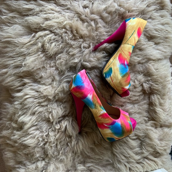 💃🏻💃🏻💃🏻Size 6 - Picture 6 of 6